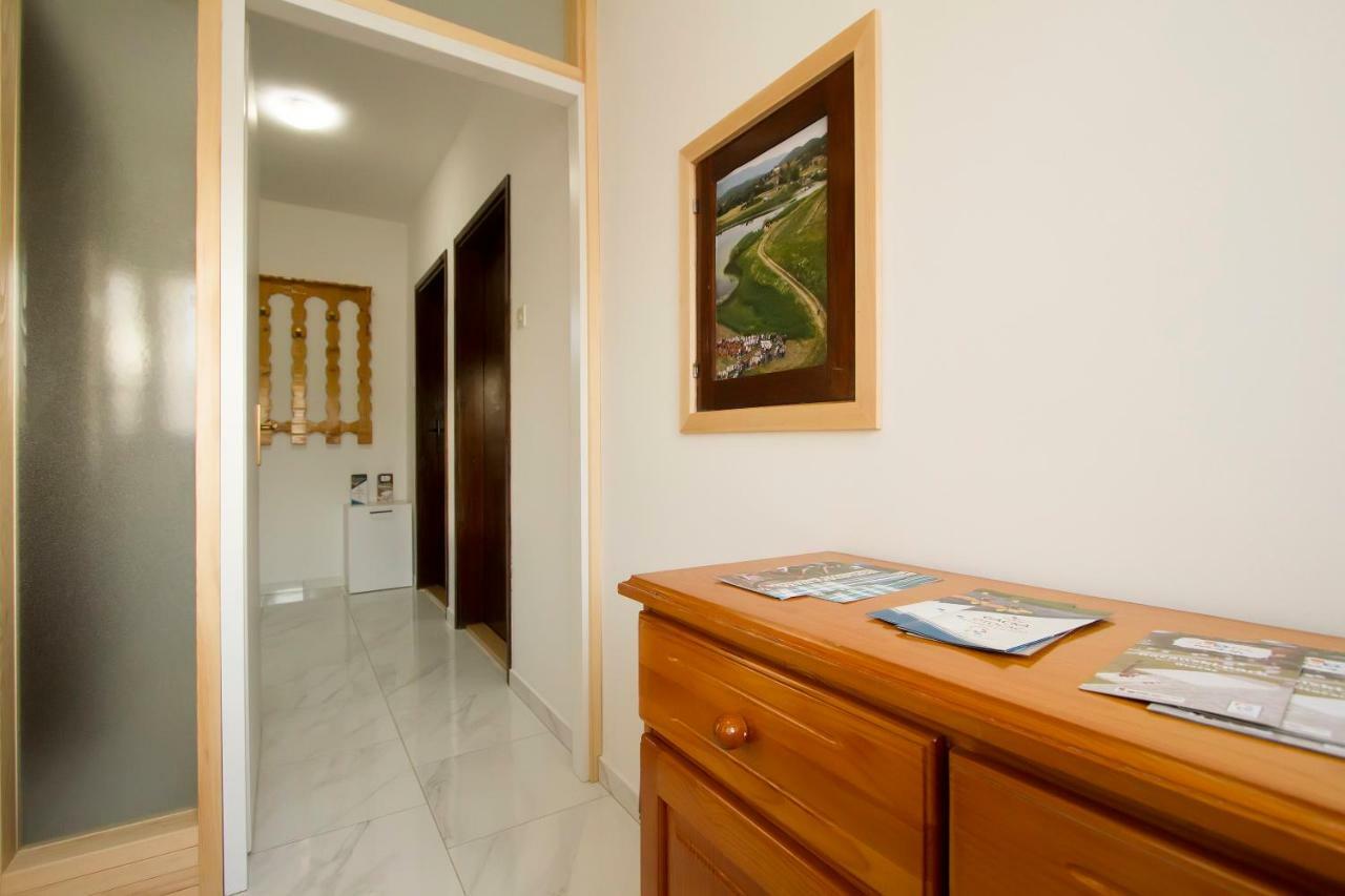 Apartman Karlo Otočac Zewnętrze zdjęcie