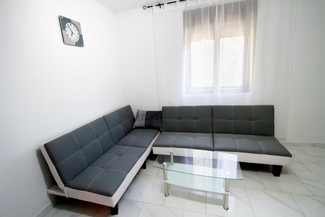 Apartman Karlo Otočac Zewnętrze zdjęcie