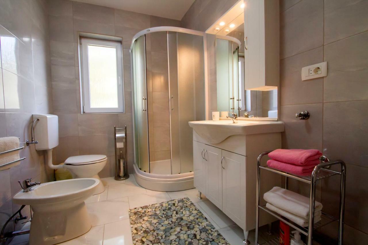 Apartman Karlo Otočac Zewnętrze zdjęcie